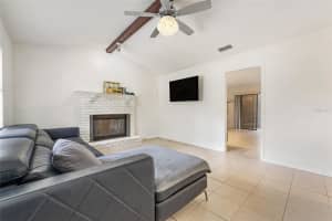 2040 TRIANGLE DRIVE, LONGWOOD, FL 32779 - MLS#MFRO6309418
