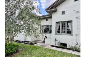 900 CARLTON AVENUE, LAKE WALES, FL 33853 Sold 07/03/25