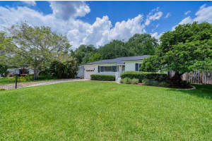 915 OREGON STREET, ORLANDO, FL 32803 Sold 08/12/25