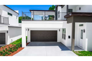 21 N HAMPTON AVENUE, ORLANDO, FL 32803 Sold 06/27/25