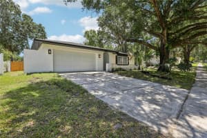641 PEACHWOOD DRIVE, ALTAMONTE SPRINGS, FL 32714 Sold 07/07/25