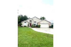 300 Churchill Dr, LONGWOOD