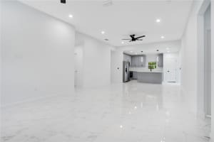 13525 100TH AVENUE, BELLEVIEW, FL 34420 Sold 09/02/25