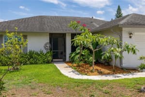 11811 SCARECROW LANE, ORLANDO, FL 32821 - MLS#MFRO6310054