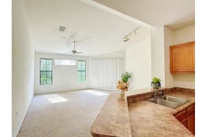 6169 METROWEST BOULEVARD, ORLANDO, FL 32835 Sold 07/22/25