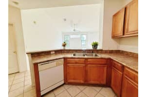 6169 METROWEST BOULEVARD, ORLANDO, FL 32835 Sold 07/22/25