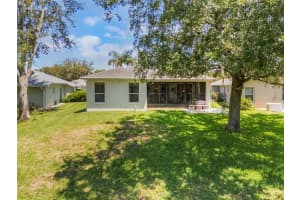 5560 SQUIRES DRIVE, LEESBURG, FL 34748 - MLS#MFRO6310188
