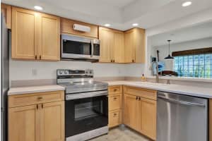 8248 LIMETREE COURT, ORLANDO, FL 32836 - MLS#MFRO6310191