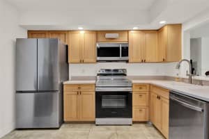 8248 LIMETREE COURT, ORLANDO, FL 32836 - MLS#MFRO6310191