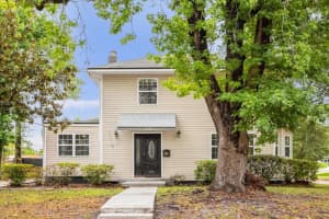 490 SHOREVIEW AVENUE, WINTER PARK, FL 32789 Sold 07/25/25