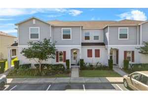 281 Primrose Dr, DAVENPORT
