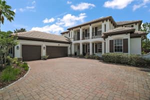 5683 Bassett Pl, SANFORD