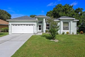 2710 AUTUMN LANE, EUSTIS, FL 32726 - MLS#MFRO6310500
