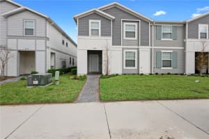 4314 Lana Ave, DAVENPORT