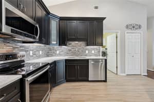 10146 POINTVIEW COURT, ORLANDO, FL 32836 Sold 08/14/25
