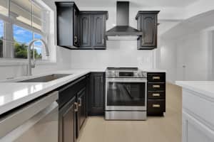2460 WORTHINGTON ROAD, MAITLAND, FL 32751 Sold 08/25/25