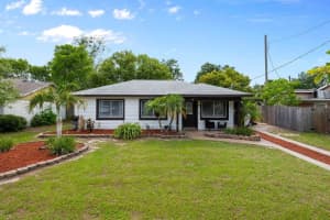 6 LAKEWOOD DRIVE, ORLANDO, FL 32803 Sold 09/05/25