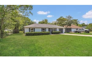 250 HICKORY AVENUE, ORANGE CITY, FL 32763 Sold 08/27/25
