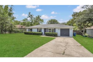 250 HICKORY AVENUE, ORANGE CITY, FL 32763 Sold 08/27/25