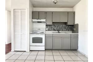 501 LAS PALMAS CIRCLE, AVON PARK, FL 33825 Sold 10/10/25