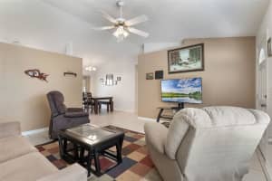 160 CHESTNUT AVENUE, ORANGE CITY, FL 32763 Sold 09/09/25