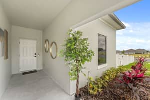 6411 CHORUS DRIVE, MASCOTTE, FL 34753 Sold 08/14/25
