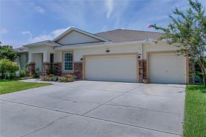 410 E Victoria Trails Blvd, DELAND