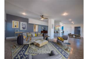 332 LAKELAND AVENUE, ORLANDO, FL 32805 Sold 07/22/25