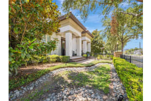 242 LYMAN AVENUE, WINTER PARK, FL 32789 Sold 06/16/25