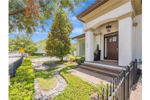 242 LYMAN AVENUE, WINTER PARK, FL 32789 Sold 06/16/25