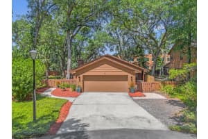 5 VILLAGE DRIVE, OVIEDO, FL 32765 Sold 06/27/25