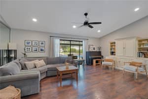 2901 AUTUMNWOOD TRAIL, APOPKA, FL 32703 Sold 07/17/25