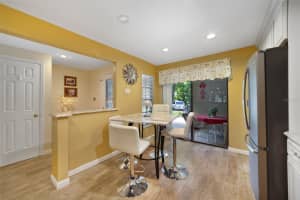 1074 KENSINGTON PARK COURT, ALTAMONTE SPRINGS, FL 32714 Sold 08/19/25