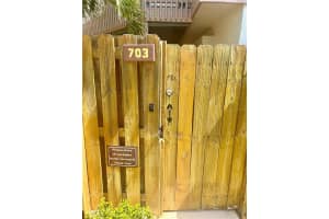 200 BANANA RIVER BOULEVARD, COCOA BEACH, FL 32931 Sold 06/30/25