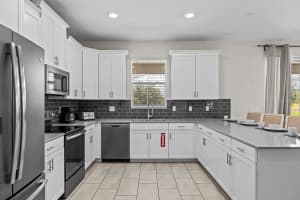 8822 INTERLOCKING COURT, DAVENPORT, FL 33896 - MLS#MFRO6311748