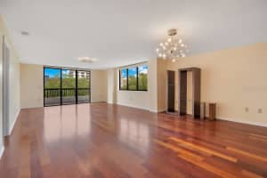 530 CENTRAL BOULEVARD, ORLANDO, FL 32801 - MLS#MFRO6311779