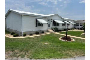 361 Dreama Dr, DAVENPORT