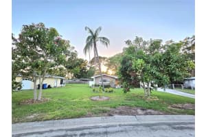 663 68TH AVENUE, ST PETERSBURG, FL 33705 Sold 07/25/25