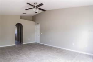 927 CAMBRIDGE COURT, KISSIMMEE, FL 34758 - MLS#MFRO6312055