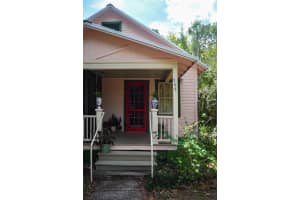 748 FLORENCE AVENUE, DELAND, FL 32720 - MLS#MFRO6312086