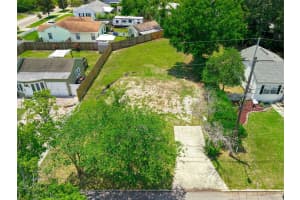 830 FLORAL DRIVE, ORLANDO, FL 32803 Sold 08/29/25