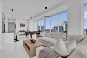 150 ROBINSON STREET, ORLANDO, FL 32801 Sold 07/25/25