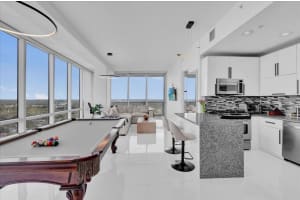 150 ROBINSON STREET, ORLANDO, FL 32801 Sold 07/25/25