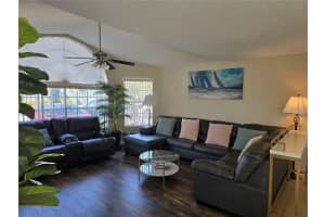 8704 KNIGHTSBRIDGE COURT, KISSIMMEE, FL 34747 - MLS#MFRO6312189