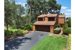 105 OAKS COURT, SANFORD, FL 32771 Sold 08/15/25