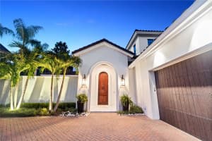 9743 COVENT GARDEN DRIVE, ORLANDO, FL 32827 Sold 07/18/25