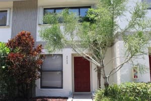 3044 OAKLAND FOREST DRIVE, OAKLAND PARK, FL 33309 Sold 08/28/25