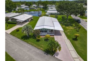 427 SANDPIPER LANE, OSTEEN, FL 32764 Sold 06/30/25