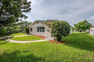 4200 COLONY WAY, ORLANDO, FL 32808 Sold 07/10/25