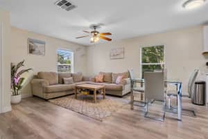 500 OAKLAND AVENUE, OAKLAND, FL 34760 - MLS#MFRO6312611